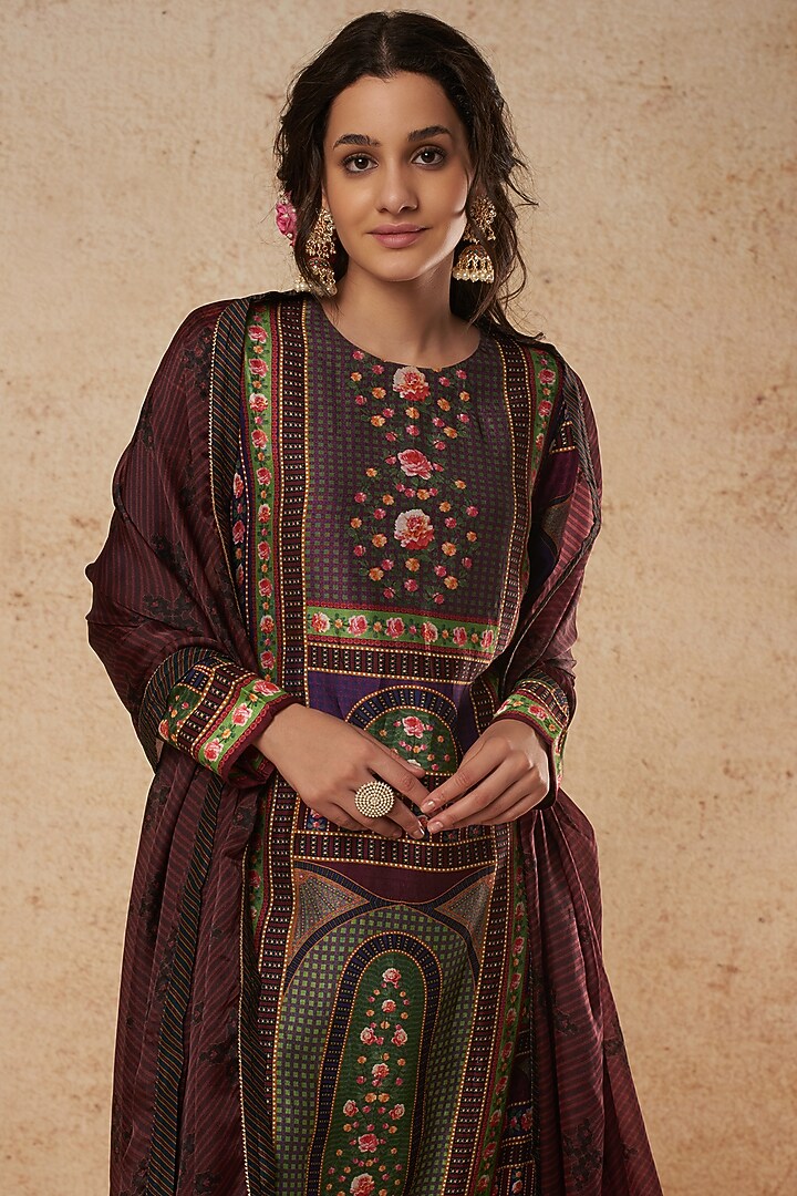 Dark Blue Silk Printed Kurta Set by Falguni Shane Peacock India at Pernia's Pop Up Shop