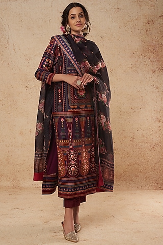 Violet Printed Kurta Set by Falguni Shane Peacock India