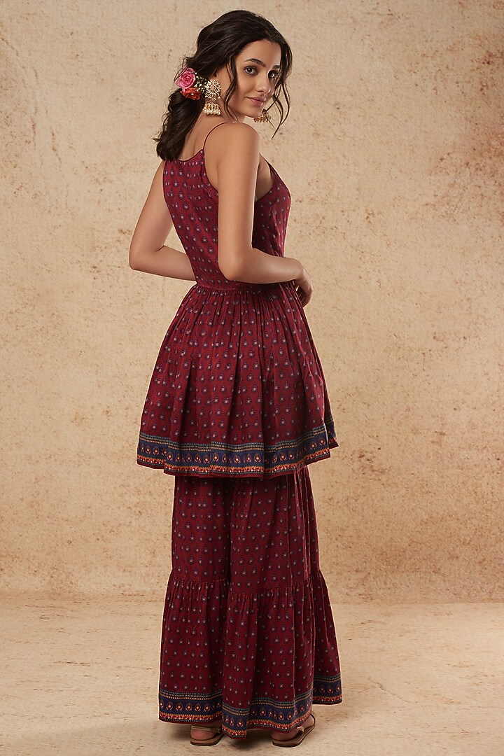 Magenta Printed Wedding Sharara Set by Falguni Shane Peacock India at Pernia's Pop Up Shop