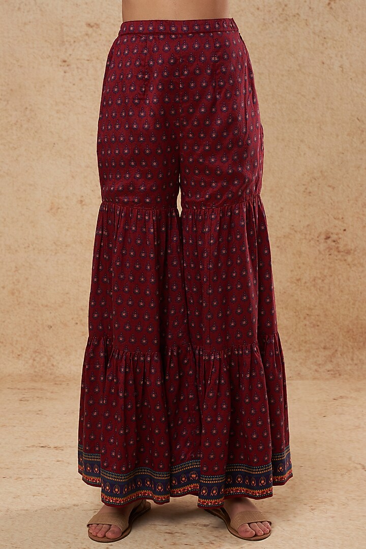 Magenta Printed Wedding Sharara Set by Falguni Shane Peacock India at Pernia's Pop Up Shop