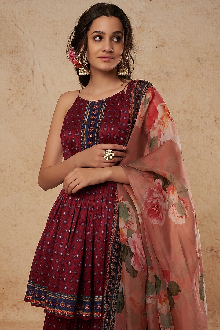 Magenta Printed Wedding Sharara Set by Falguni Shane Peacock India at Pernia's Pop Up Shop