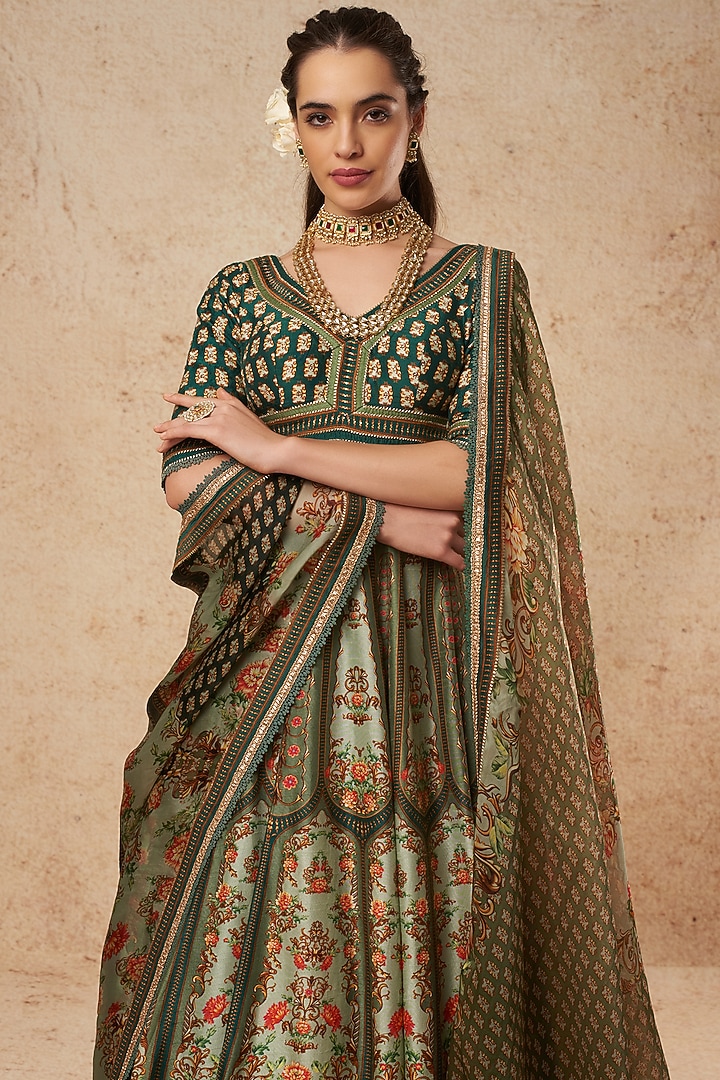 Emerald Green Printed Bridal Lehenga Set by Falguni Shane Peacock India at Pernia's Pop Up Shop