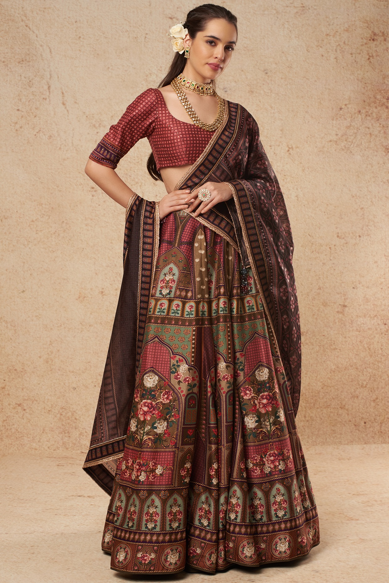 Latest Sabyasachi Collection For Bride & Grooms - Decoded!