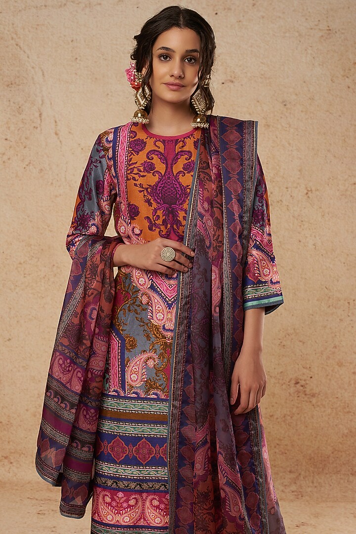 Multi-Colored Paisley Printed Kurta Set by Falguni Shane Peacock India at Pernia's Pop Up Shop