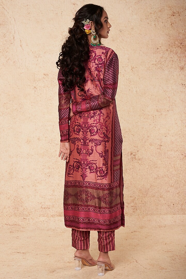 Magenta Printed Kurta Set by Falguni Shane Peacock India at Pernia's Pop Up Shop