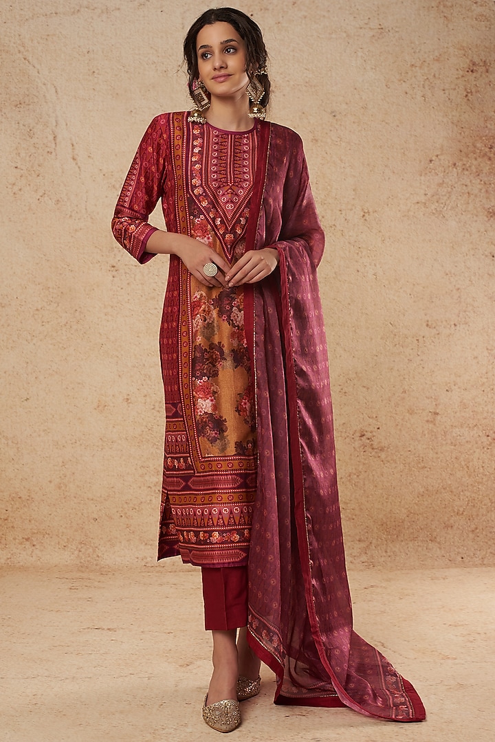 Pink & Orange Printed Kurta Set by Falguni Shane Peacock India