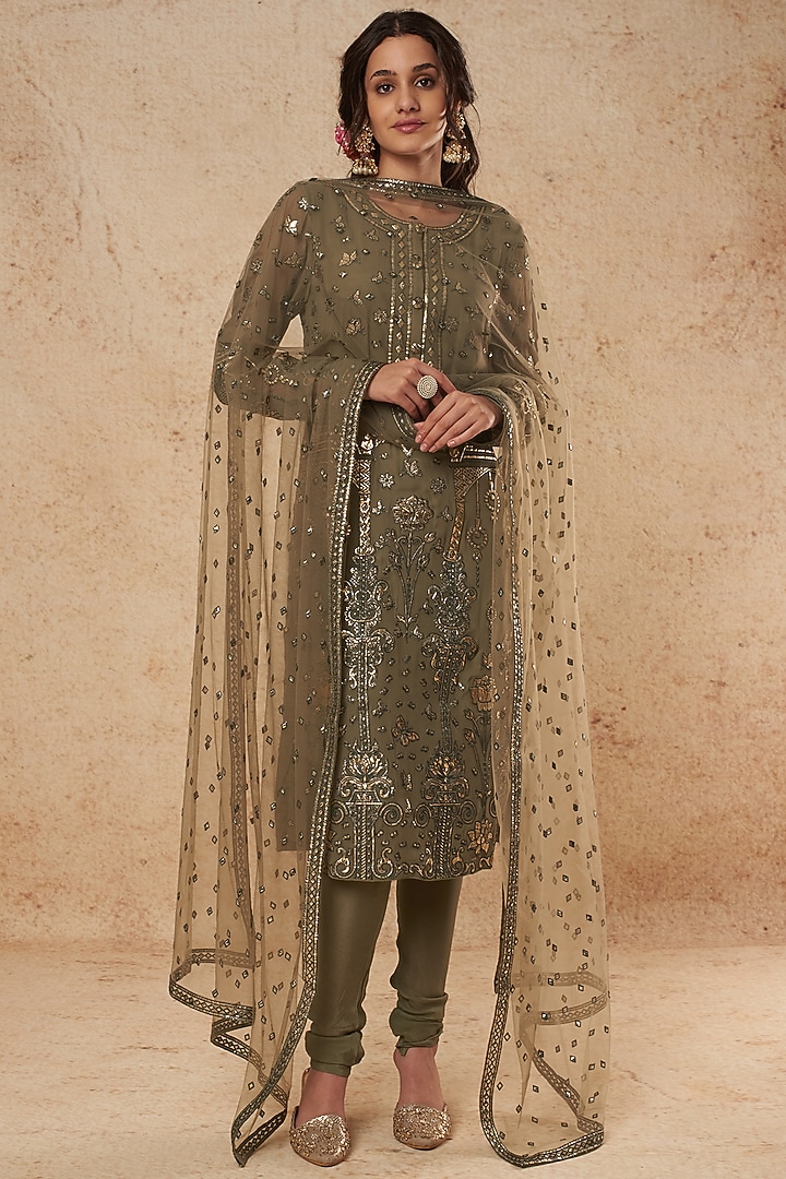Mehndi Green Kurta Set With Gold Foil Work by Falguni Shane Peacock India at Pernia's Pop Up Shop