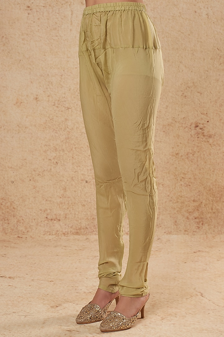 Mint Green Georgette Kurta Set With Foil Work by Falguni Shane Peacock India at Pernia's Pop Up Shop