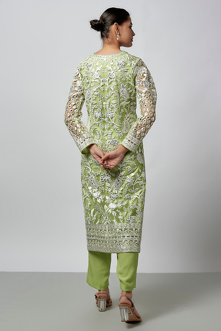 Green Net Resham Work Kurta Set by Falguni Shane Peacock India at Pernia's Pop Up Shop