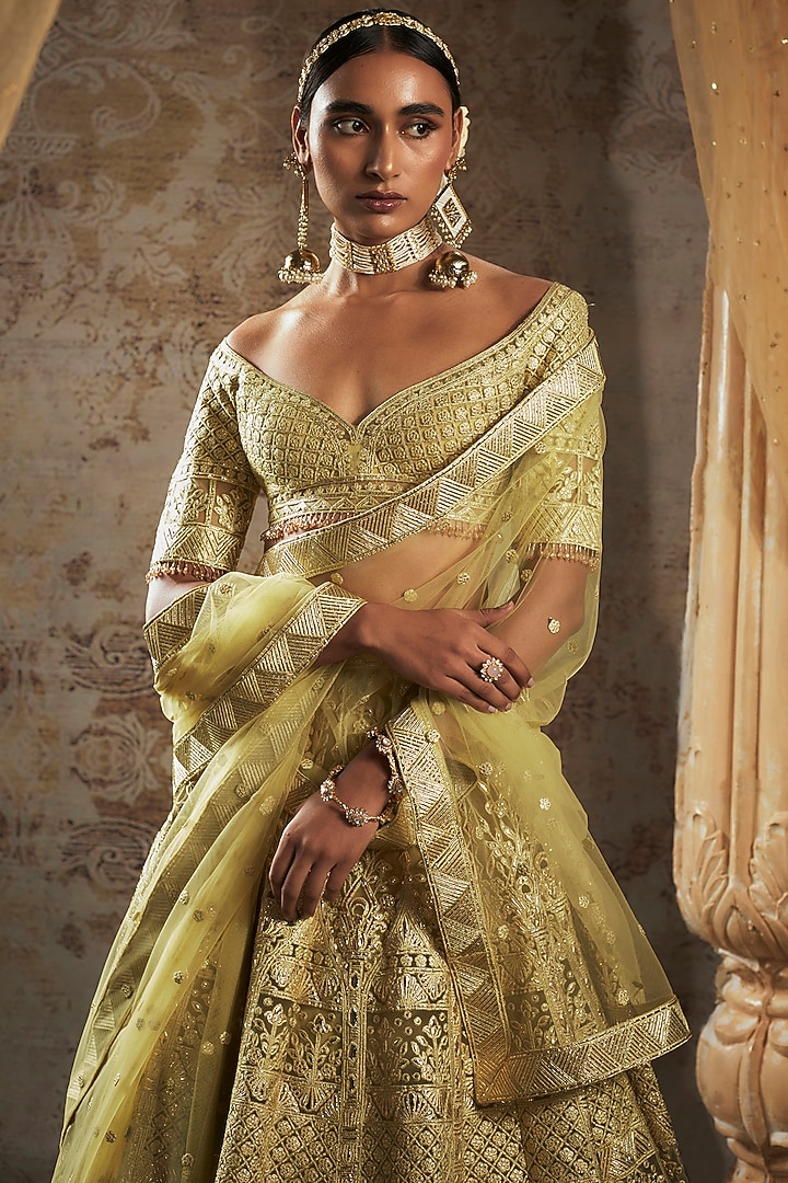 Ochre Tulle Bridal Bridal Lehenga Set by Falguni Shane Peacock at Pernia's Pop Up Shop