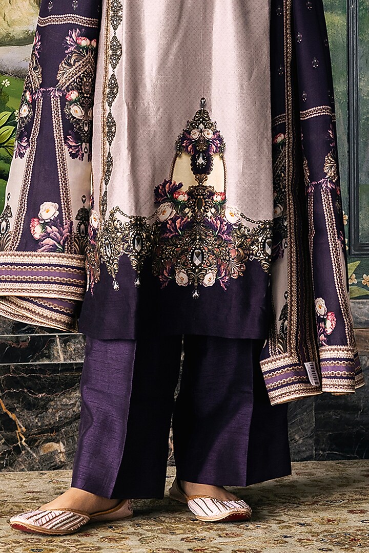 Lilac Dupion Silk Baroque Printed Kurta Set by Falguni Shane Peacock at Pernia's Pop Up Shop