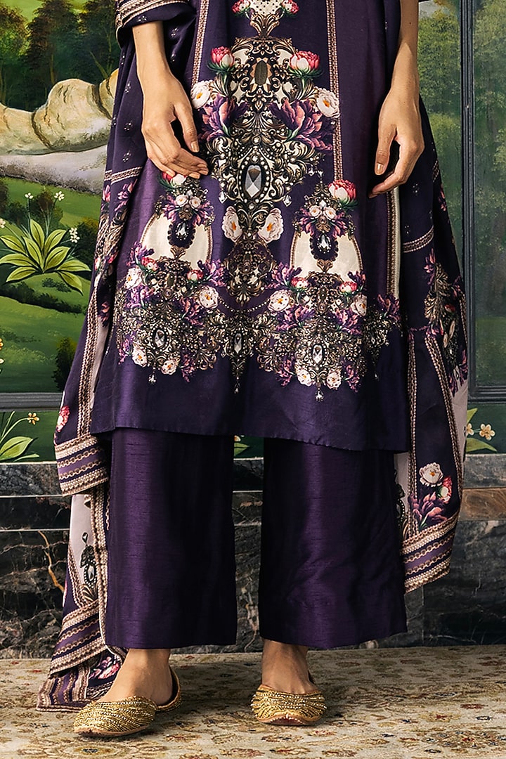 Plum Dupion Silk Baroque & Floral Motif Printed Kurta Set by Falguni Shane Peacock at Pernia's Pop Up Shop