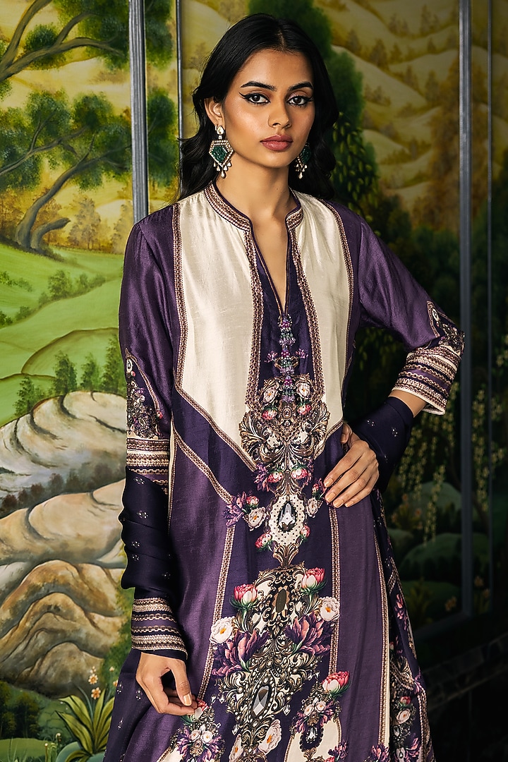 Plum Dupion Silk Baroque & Floral Motif Printed Kurta Set by Falguni Shane Peacock at Pernia's Pop Up Shop
