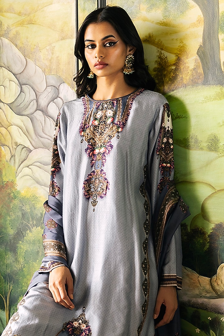 Cool Grey Dupion Silk Baroque & Floral Motif Printed Kurta Set by Falguni Shane Peacock at Pernia's Pop Up Shop