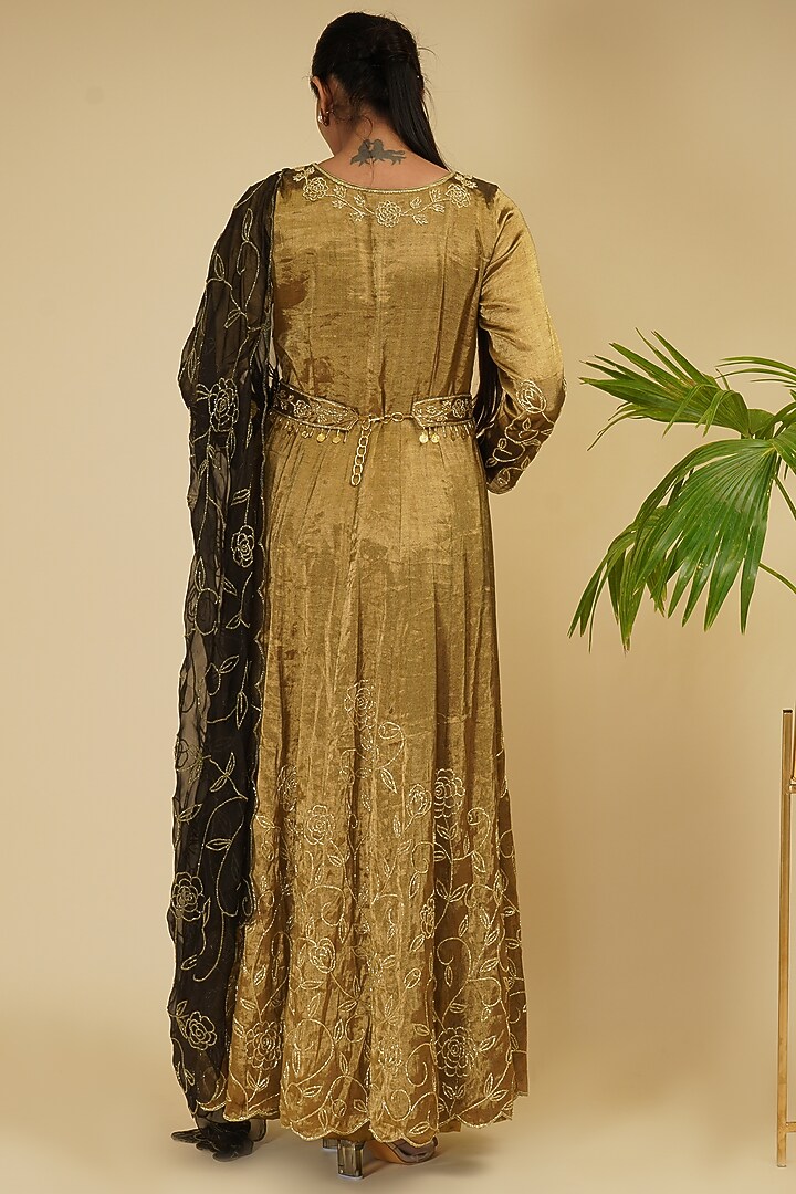 Gold Handloom Embroidered Wedding Anarkali Set by Farha Syed at Pernia's Pop Up Shop