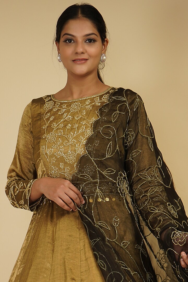 Gold Handloom Embroidered Wedding Anarkali Set by Farha Syed at Pernia's Pop Up Shop