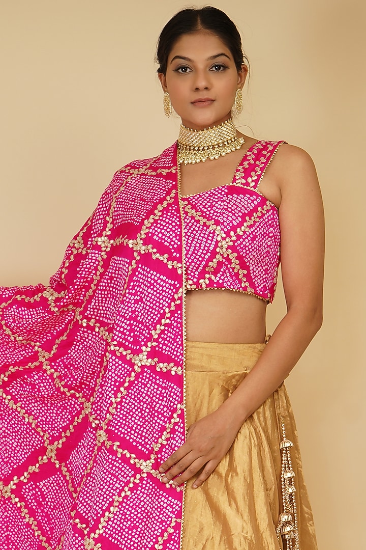 Gold Handloom Chanderi Tissue Wedding Lehenga Set by Farha Syed at Pernia's Pop Up Shop