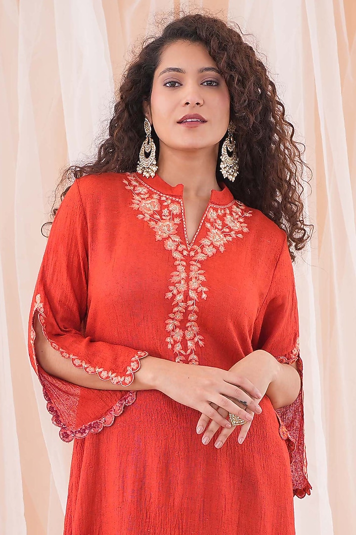 Rust Red Organic Cotton Linen Resham Embroidered Kurta Set by Farha Syed at Pernia's Pop Up Shop