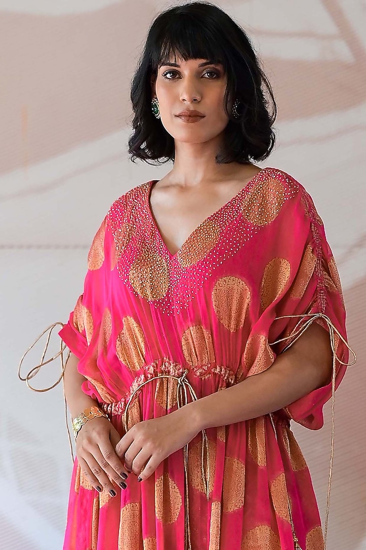 Pink Banarasi Georgette Cutdana Handwork Kurta Set by Farha Syed at Pernia's Pop Up Shop