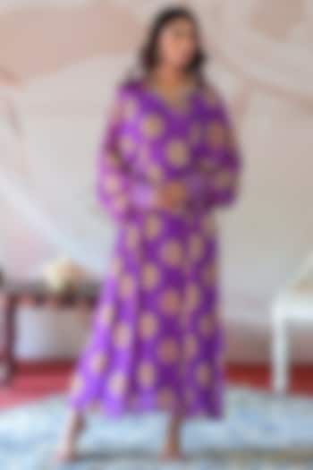 Purple Banarasi Georgette Cutdana Handwork Kaftan by Farha Syed