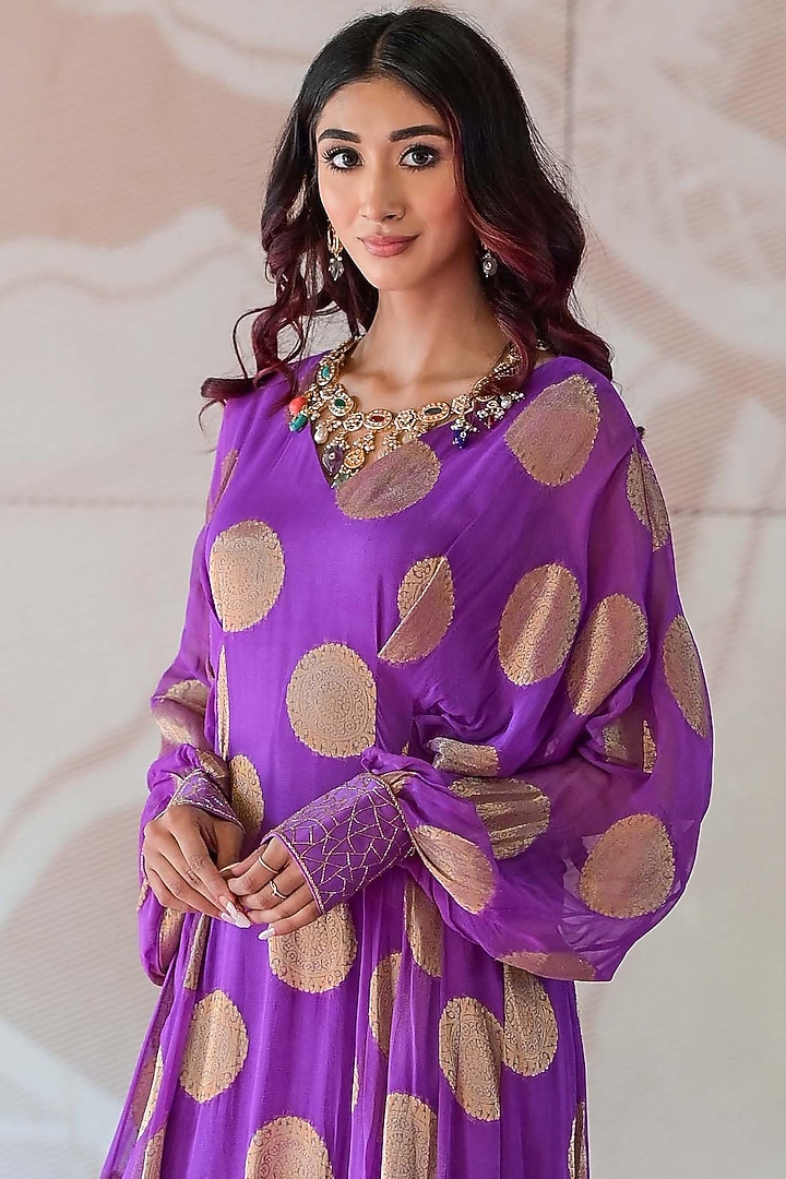 Purple Banarasi Georgette Cutdana Handwork Kaftan by Farha Syed at Pernia's Pop Up Shop