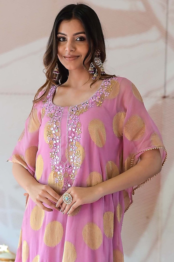 Pink Banarasi Georgette Resham Embroidered Kaftan by Farha Syed at Pernia's Pop Up Shop