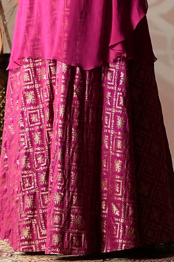 Pinkish Wine Georgette Cutdana Handwork Kaftan Set by Farha Syed at Pernia's Pop Up Shop