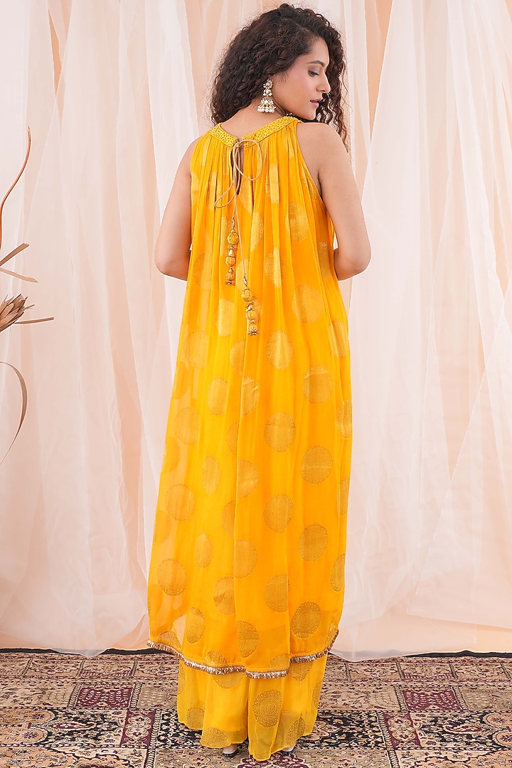 Yellow Banarasi Georgette Cutdana Embroidered Kurta Set by Farha Syed at Pernia's Pop Up Shop
