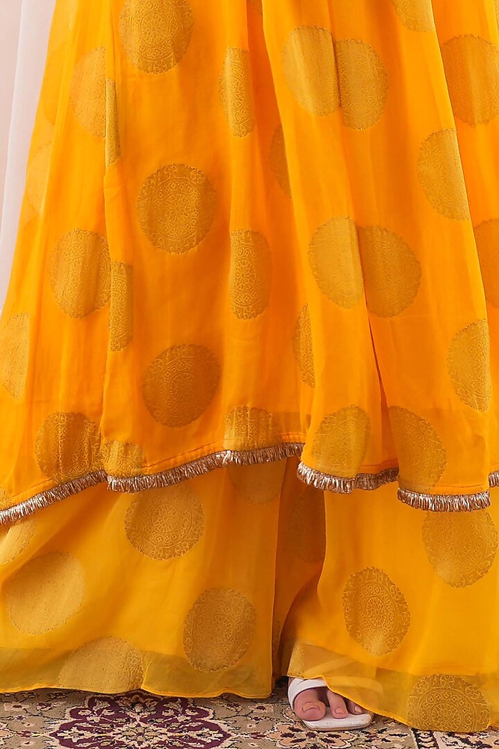 Yellow Banarasi Georgette Cutdana Embroidered Kurta Set by Farha Syed at Pernia's Pop Up Shop