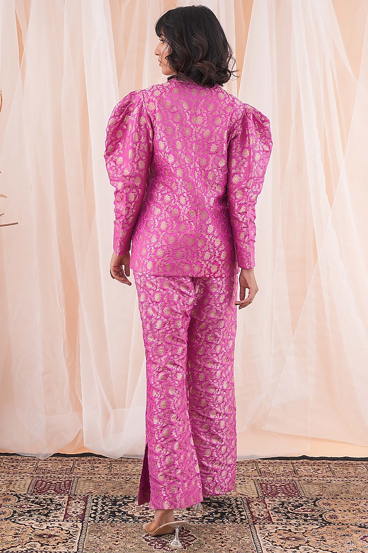 Magenta Pink Banarasi Brocade Blazer Set by Farha Syed at Pernia's Pop Up Shop
