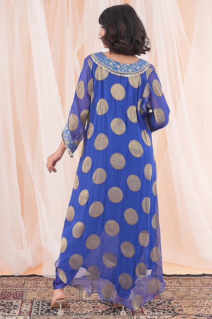 Blue Banarasi Georgette Pearl Embroidered Kurta Set by Farha Syed at Pernia's Pop Up Shop
