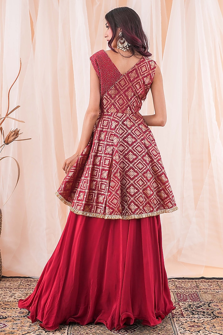 Maroon Crepe Lehenga Set by Farha Syed at Pernia's Pop Up Shop