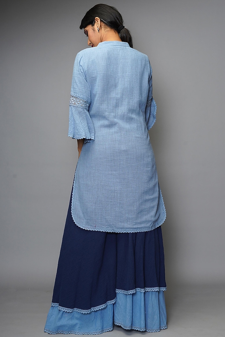Grey Blue Hand Embroidered Kurta Set by Farha Syed at Pernia's Pop Up Shop