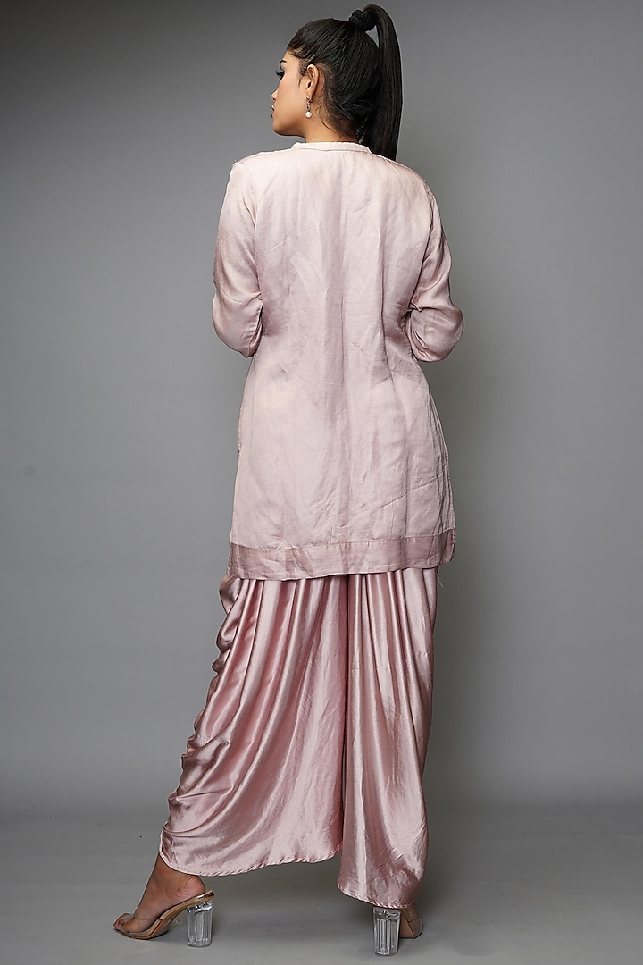 Nude Pink Silk Linen Kurta Set by Farha Syed at Pernia's Pop Up Shop