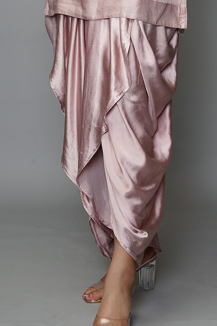 Nude Pink Silk Linen Kurta Set by Farha Syed at Pernia's Pop Up Shop