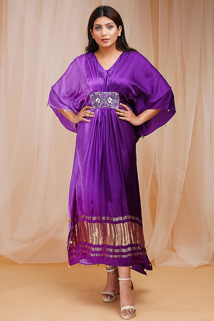 Heliotrope Purple & Violet Embroidered Kaftan by Farha Syed at Pernia's Pop Up Shop