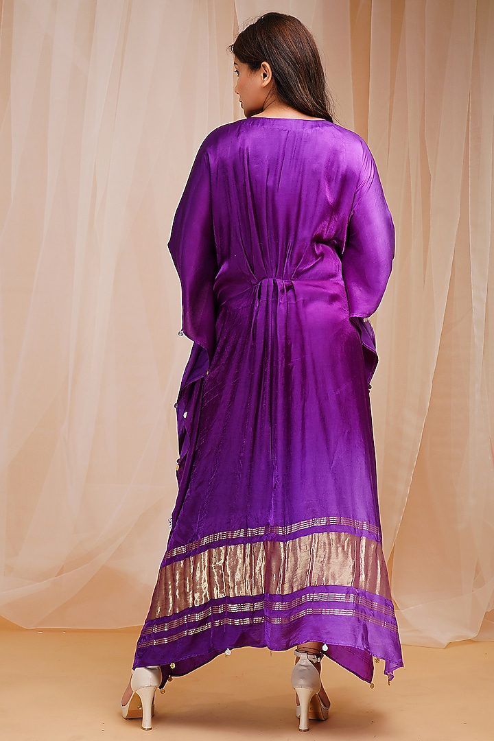 Heliotrope Purple & Violet Embroidered Kaftan by Farha Syed at Pernia's Pop Up Shop