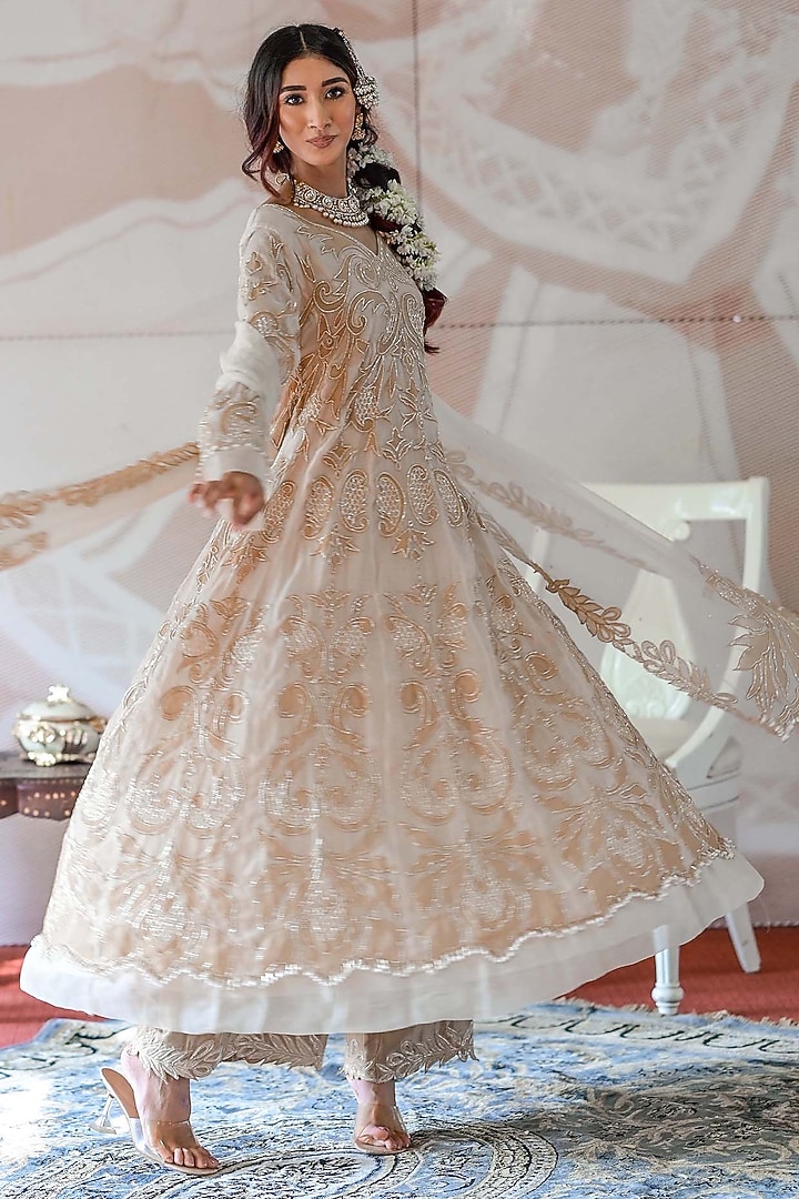 Ivory Beige Handloom Chanderi Tissue Hand Embroidered Wedding Anarkali Set by Farha Syed at Pernia's Pop Up Shop