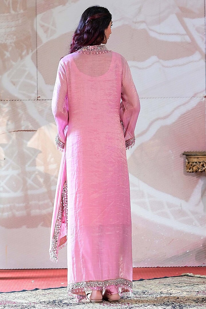 Onion Pink Handloom Chanderi Tissue Mirror Embroidered Kaftan Kurta Set by Farha Syed at Pernia's Pop Up Shop