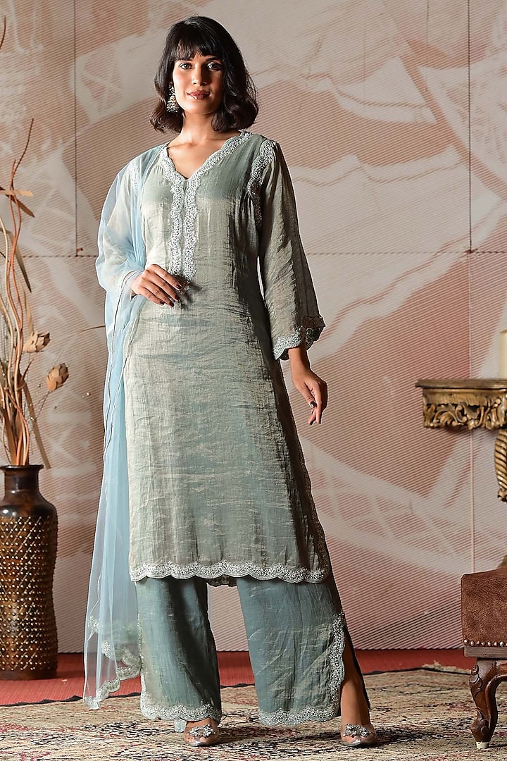 Powder Blue Handloom Chanderi Tissue Hand Embroidered Kurta Set by Farha Syed at Pernia's Pop Up Shop