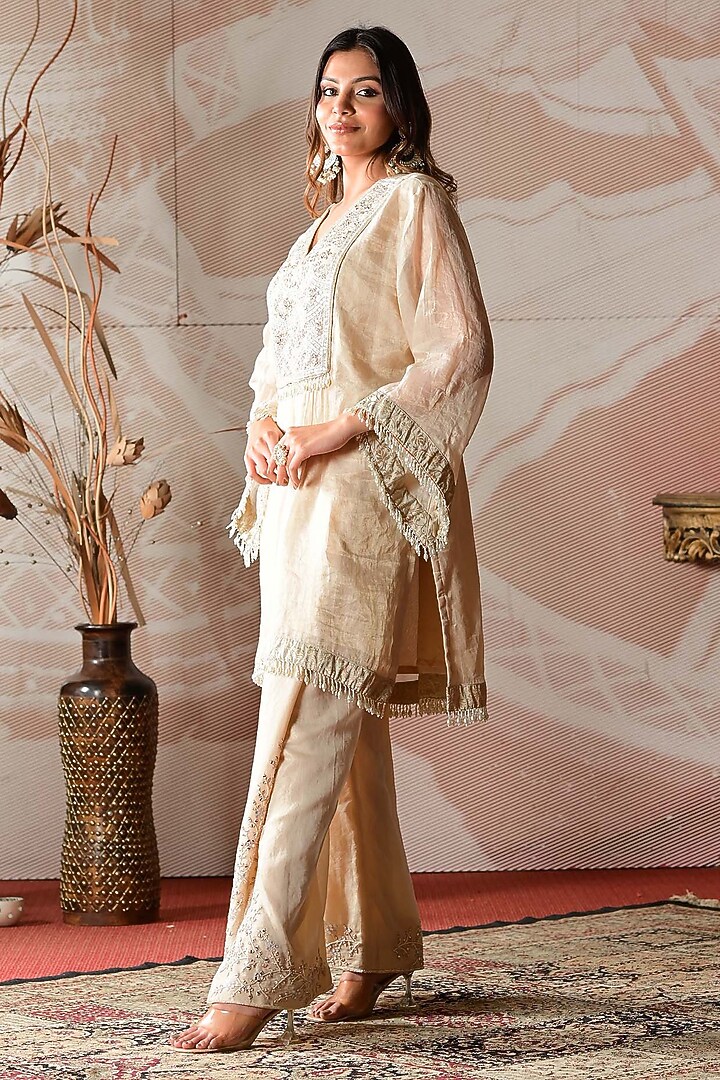 Ivory Beige Chanderi Tissue & Brocade Hand Embroidered Co-Ord Set by Farha Syed at Pernia's Pop Up Shop
