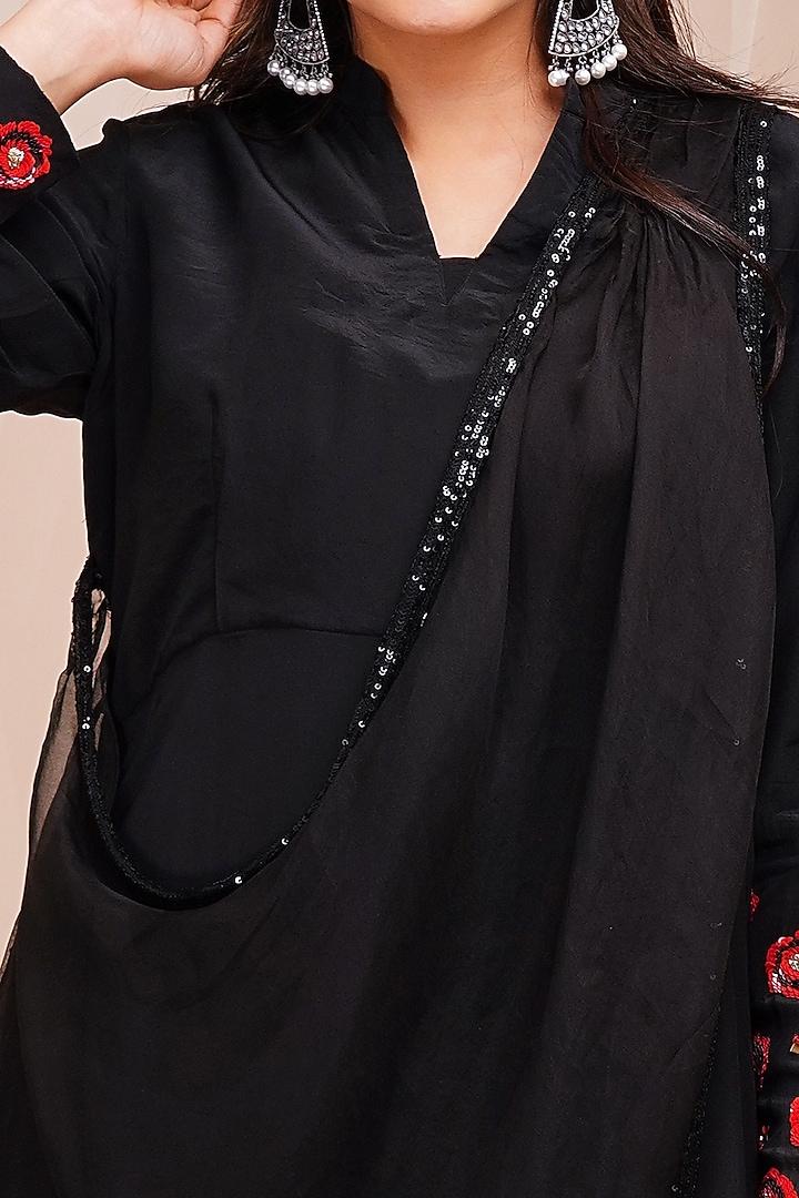 Jet Black Hand Embroidered Draped Vacation Dress by Farha Syed at Pernia's Pop Up Shop