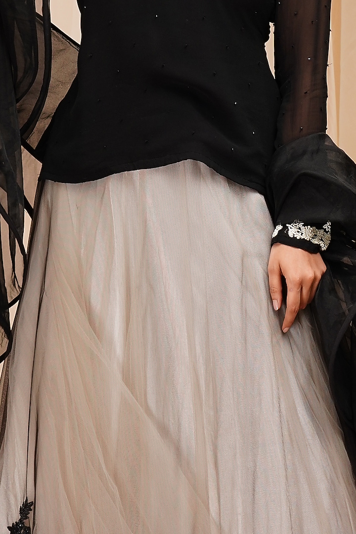 Pearl White & Jet Black Embroidered Wedding Lehenga Set by Farha Syed at Pernia's Pop Up Shop