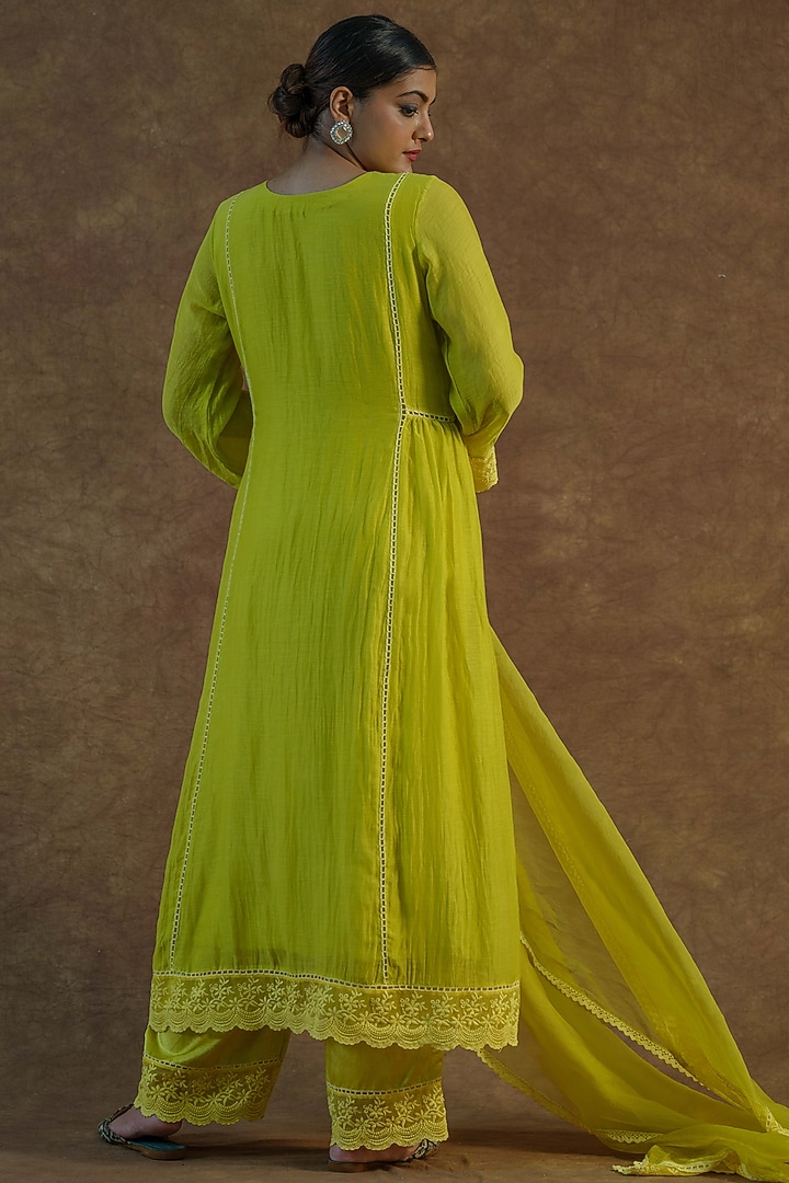 Lemon Yellow Mul Chanderi Silk Embroidered Party Wear Anarkali Set by Farha Syed at Pernia's Pop Up Shop