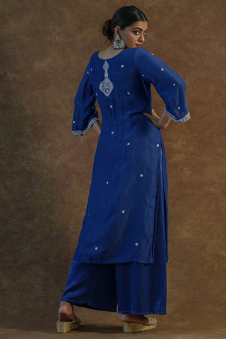 Royal Blue Natural Linen Embroidered Kurta Set by Farha Syed at Pernia's Pop Up Shop