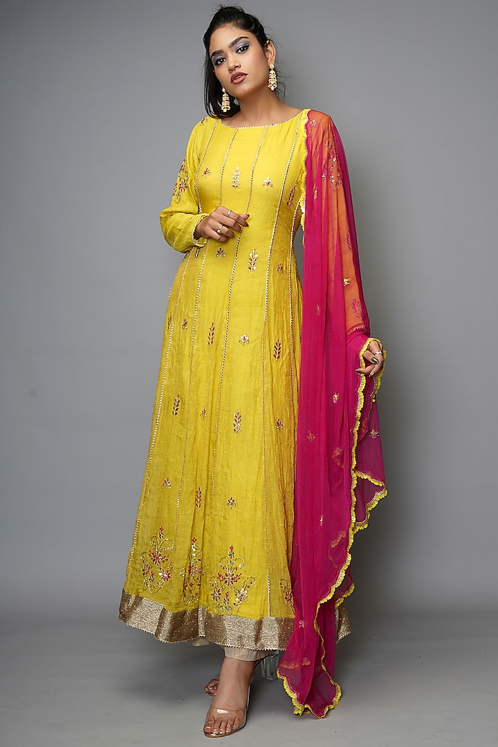 Canary Yellow Embroidered Wedding Anarkali Set by Farha Syed at Pernia's Pop Up Shop