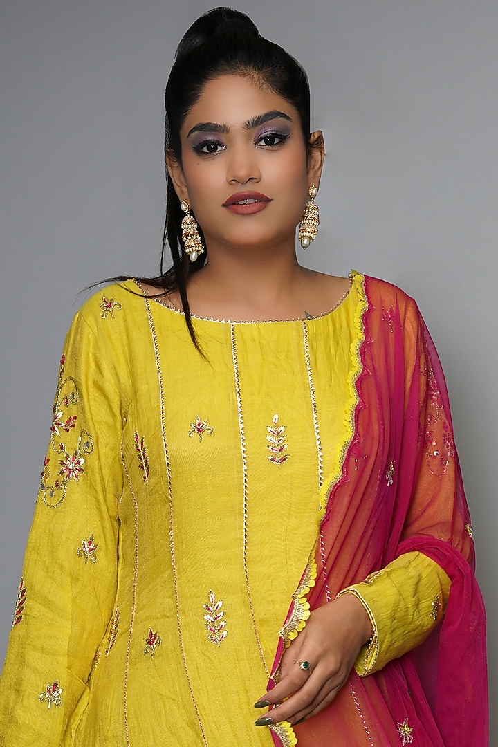 Canary Yellow Embroidered Wedding Anarkali Set by Farha Syed at Pernia's Pop Up Shop