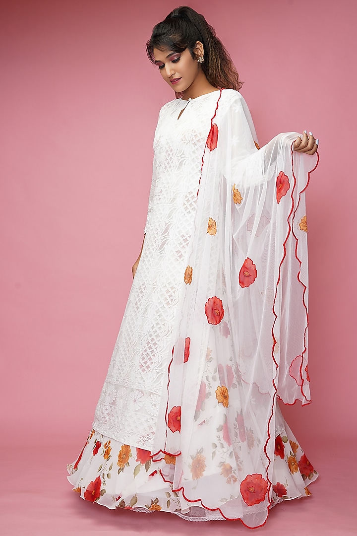 Pearl White Chikankari Kurta Set by Farha Syed at Pernia's Pop Up Shop