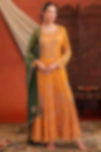 Golden Yellow Chanderi Silk Tissue Cutdana Hand Embroidered Wedding Anarkali Set by Farha Syed at Pernia's Pop Up Shop