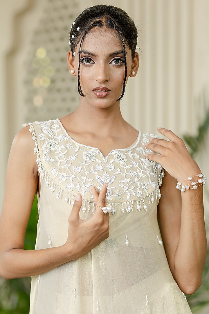 Ivory-Beige Tissue Chiffon Hand Embroidered Kurta Set by Farha Syed at Pernia's Pop Up Shop